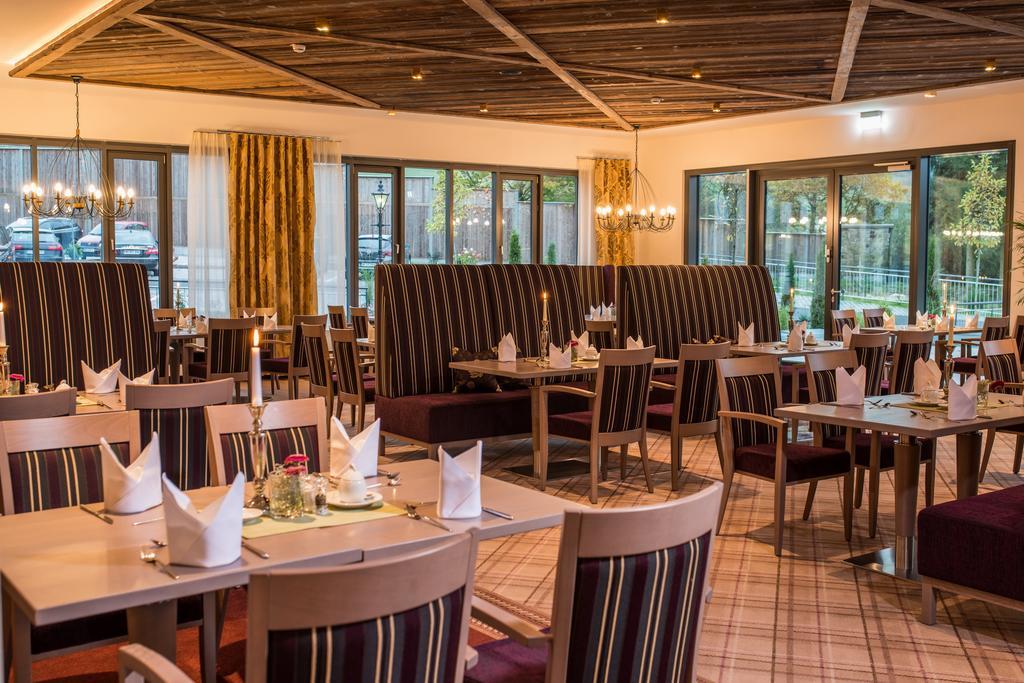 Goebels Schlosshotel "Prinz Von Hessen" 프라이데발트 외부 사진