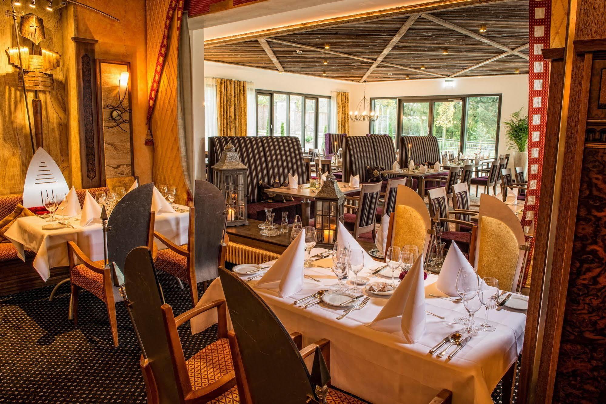Goebels Schlosshotel "Prinz Von Hessen" 프라이데발트 외부 사진